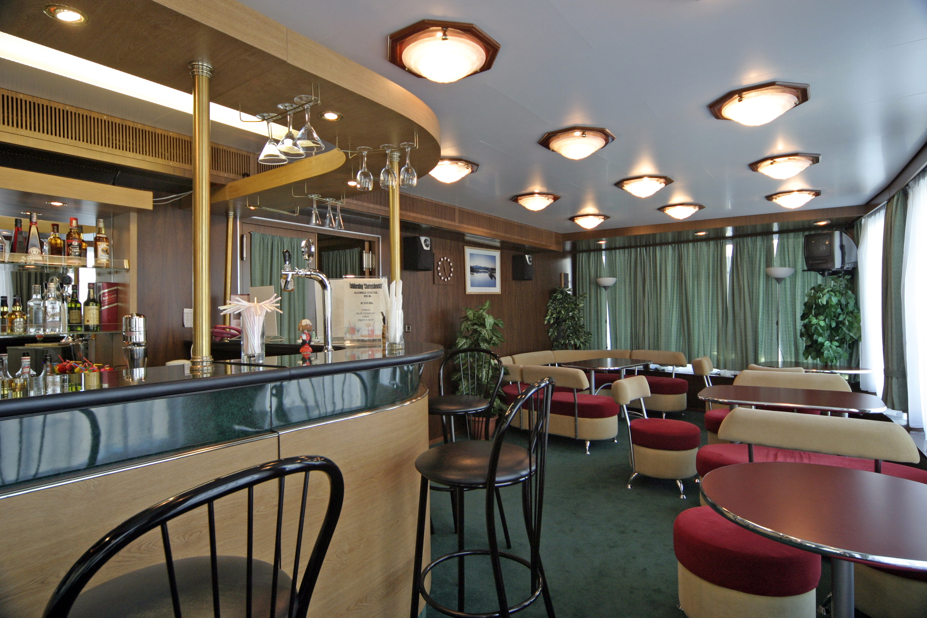 MS Chernyshevsky nikolaychernyshevskysmallbar_20347164470_o.jpg